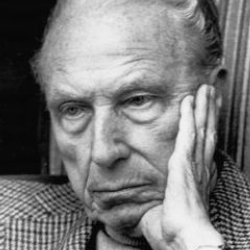 Author Douglas Sirk