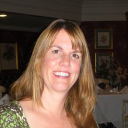 Author Elizabeth Kostova