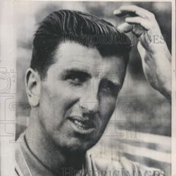 Author George Archer