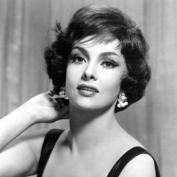 Author Gina Lollobrigida
