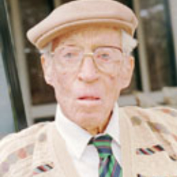 Author Harvey Penick