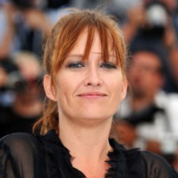 Author Jennifer Lynch