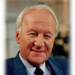 Author John Stott