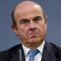 Author Luis de Guindos