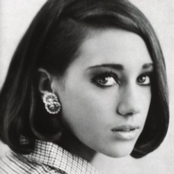 Author Marisa Berenson