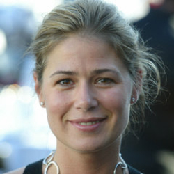 Author Maura Tierney