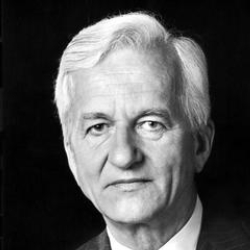 Author Richard von Weizsaecker
