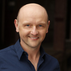 Author Robert Clarke