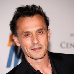 Author Robert Knepper