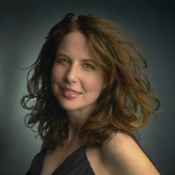 Author Robin Weigert