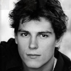 Author Sean Faris