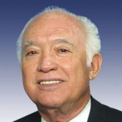 Author Solomon Ortiz