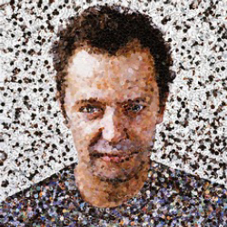Author Vik Muniz